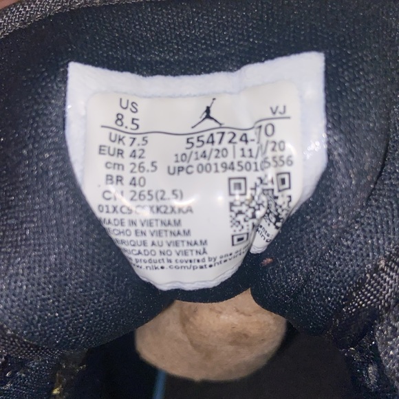 Air Jordan 1 Mid 8.5. White university gold-black Blanc/Noir or universite - Picture 8 of 8